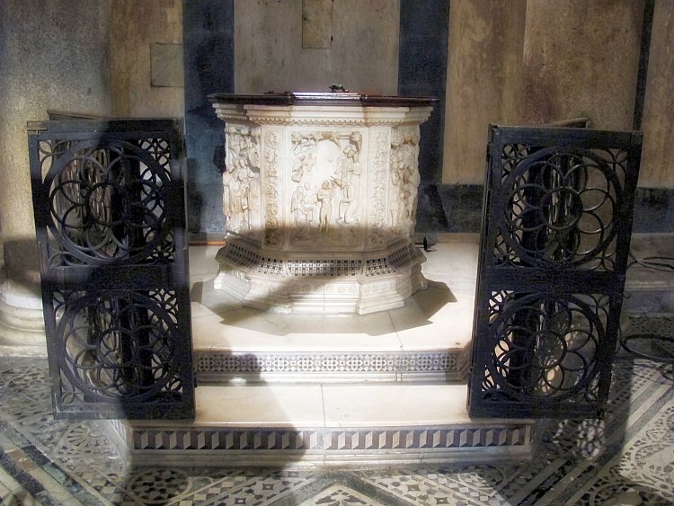 Battistero_di_firenze,_fonte_battesimale_01