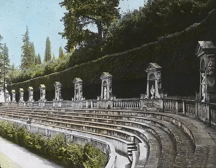 Boboli_Firenze_–_Pitti_Palace_(5168261170)