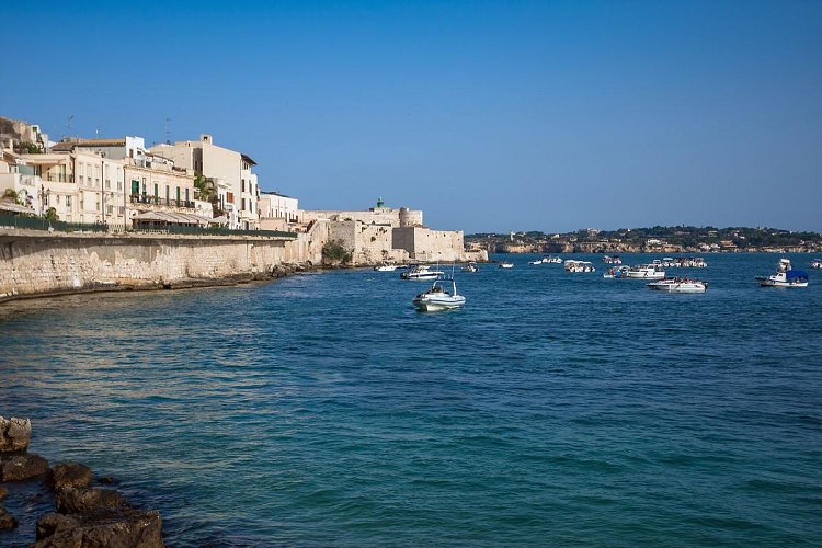 kHyVKKKcTouD4Rrt9p2A