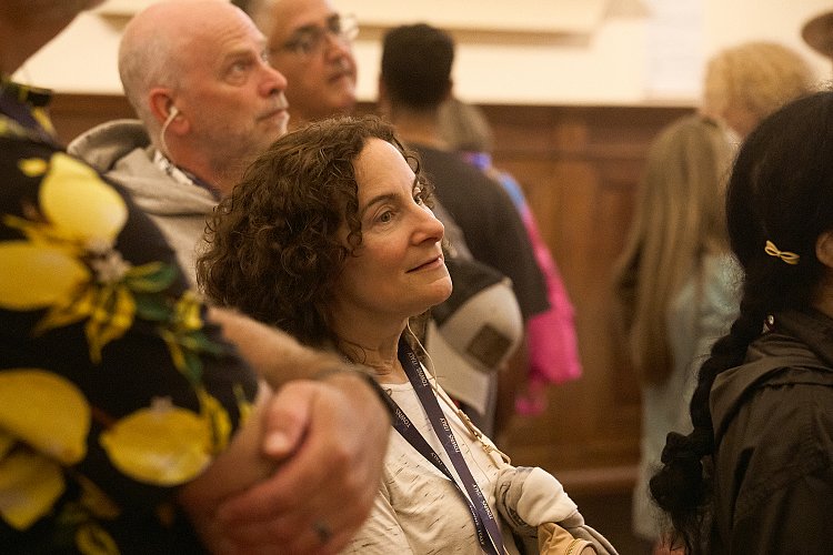 1_Hour_with_David_63_yclr22?_a=BACAEuGT