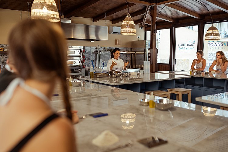 P1514377_t09dvy?_a=BACAEuGT