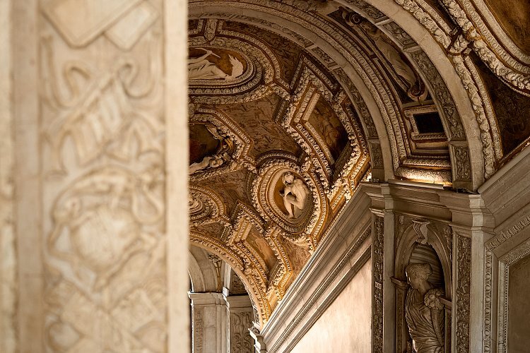 B.T-D.Palace_19_drlds4?_a=BACAEuGT