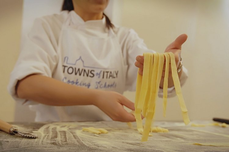 TOI_FIRENZE_21_1_brmmpb?_a=BACAEuGT