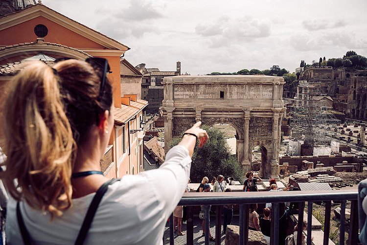 0051-Tour_Roma_Centro_ntx7fr?_a=BACAEuGT