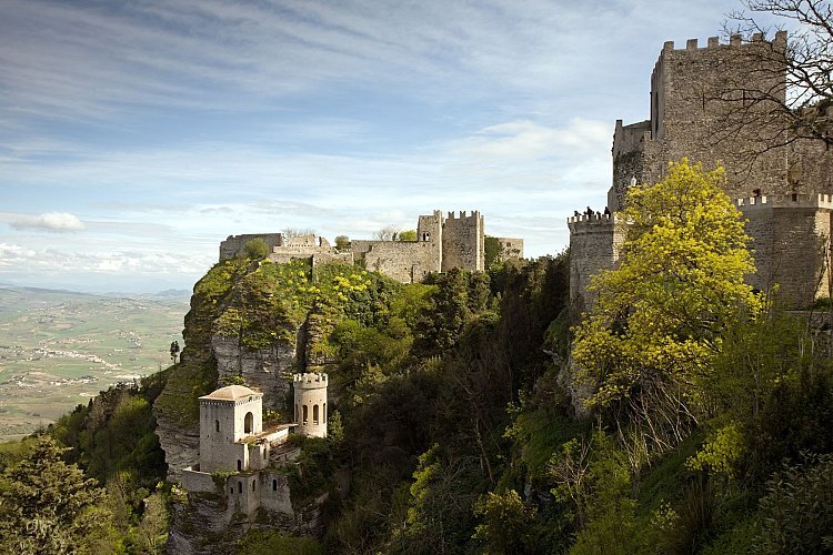 Erice_Castle_2_ahstfo?_a=BACAEuGT