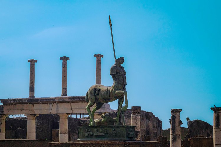 pexels-ian-mackay-18809653_l6egxk?_a=BACAEuGT